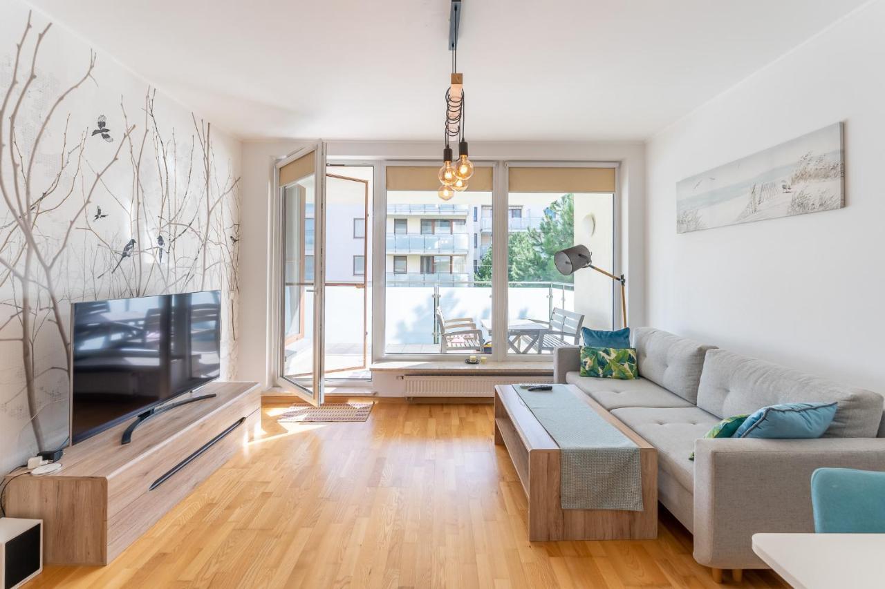 Aqua Marina Plaza-Basen Apartment Miedzyzdroje Bagian luar foto